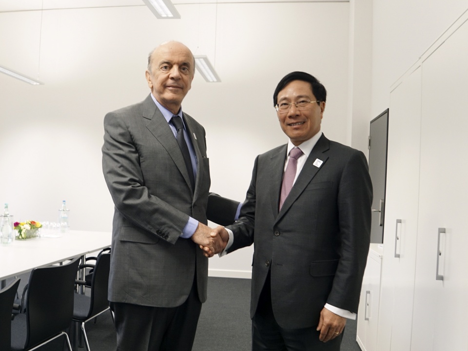  Ph&oacute; Thủ tướng Phạm B&igrave;nh Minh gặp Bộ trưởng Ngoại giao Brazil Jos&eacute; Serra. Ảnh: Thế giới & Việt Nam