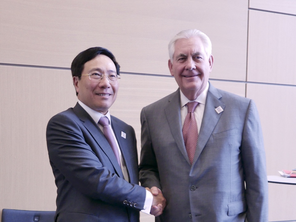 Ph&oacute; Thủ tướng, Bộ trưởng Ngoại giao Phạm B&igrave;nh Minh v&agrave; Bộ trưởng Ngoại giao Hoa Kỳ Rex Tillerson. Ảnh: Thế giới & Việt Nam