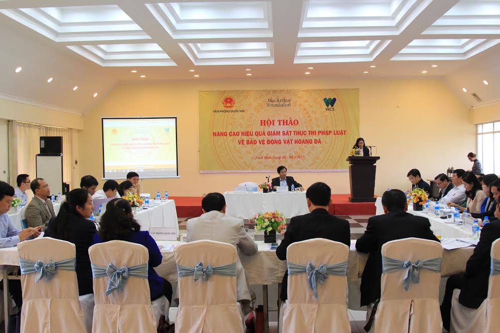 To&agrave;n cảnh hội thảo ''N&acirc;ng cao hiệu quả gi&aacute;m s&aacute;t thực thi ph&aacute;p luật bảo vệ động vật hoang d&atilde;''