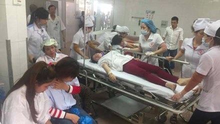  Hơn 40 c&ocirc;ng nh&acirc;n đ&atilde; nhập viện sau giờ ăn trưa nghi do ngộ độc 13Win OKVIP Cá cược bóng đá. Ảnh: Tiền Phong