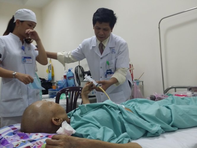  Việc gần 20.000 vi&ecirc;n thuốc trị ung thư bị ti&ecirc;u hủy g&acirc;y hoang mang dư luận. Ảnh minh họa