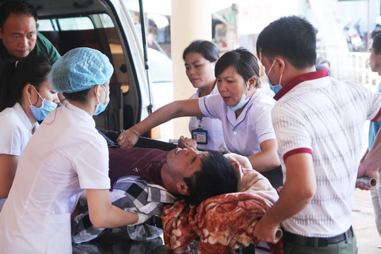 Hiện nguyên nhân vụ tai nạn vẫn đang được cơ quan chức năng điều tra làm rõ. Ảnh: Người Lao Động 