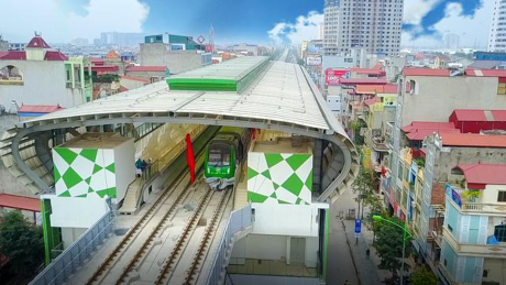  Ng&agrave;y mai, người d&acirc;n sẽ được l&ecirc;n tham quan t&agrave;u C&aacute;t Linh - H&agrave; Đ&ocirc;ng. Ảnh: VTC News