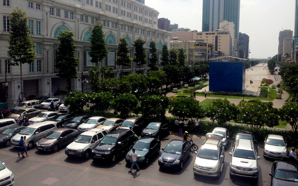  Cả nước vẫn c&ograve;n 2.334 xe c&ocirc;ng d&ocirc;i dư chưa c&oacute; phương &aacute;n xử l&yacute;. Ảnh minh họa