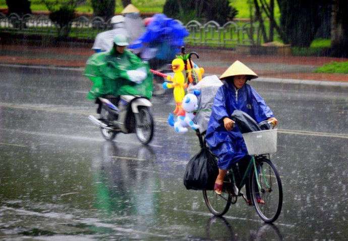  Mưa d&ocirc;ng tr&ecirc;n diện rộng sẽ chấm dứt đợt nắng n&oacute;ng k&eacute;o d&agrave;i. Ảnh minh họa