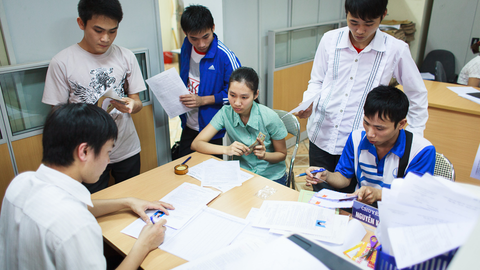  Nhiều trường đại học bắt đầu c&ocirc;ng bố điểm nhận hồ sơ x&eacute;t tuyển. Ảnh minh họa