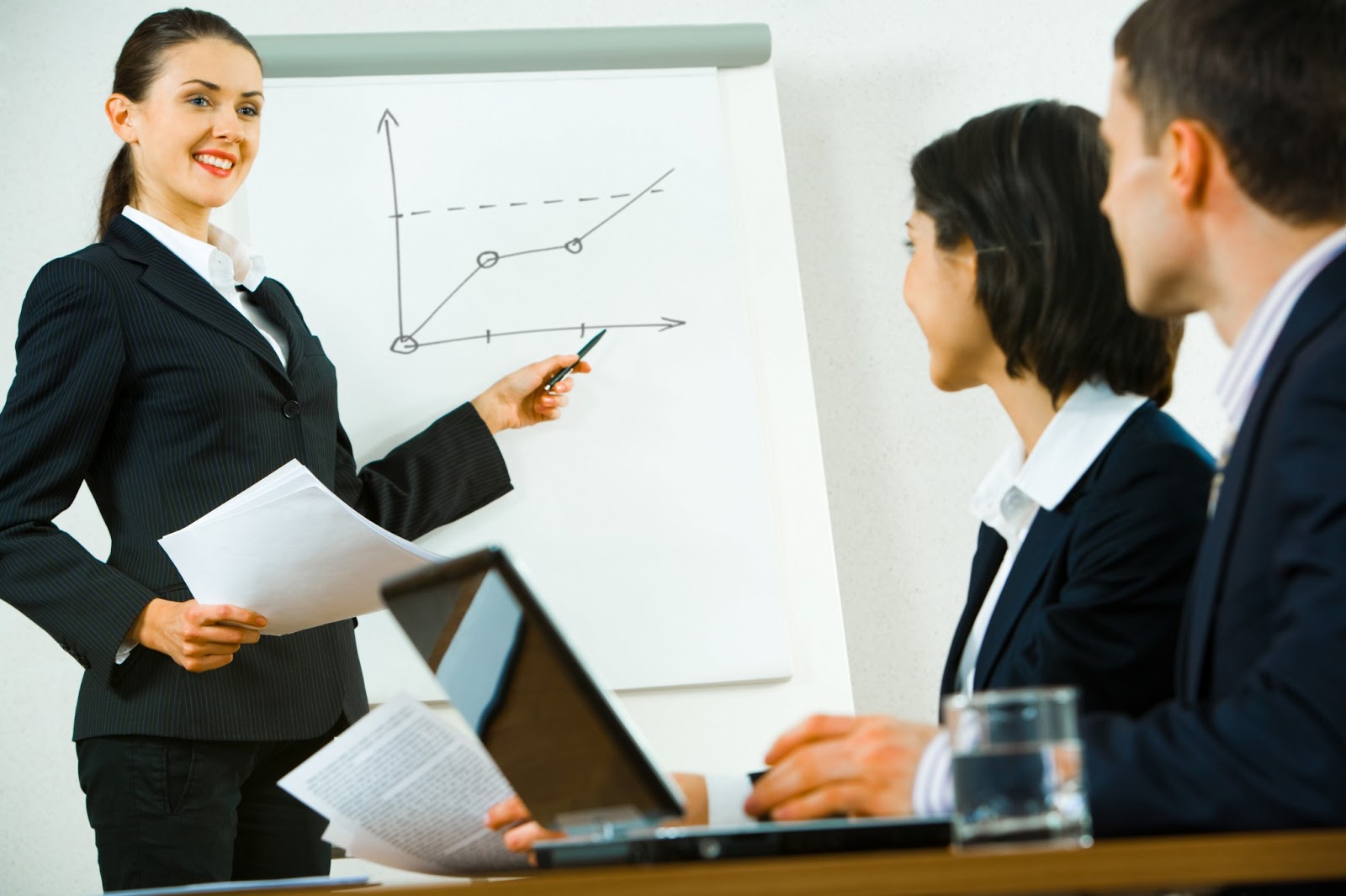  Ng&agrave;nh Marketing lu&ocirc;n thu h&uacute;t lượng sinh vi&ecirc;n rất lớn. Ảnh minh họa