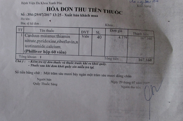  H&oacute;a đơn mua thuốc từ năm 2005 v&agrave; 2017 của BV đều ghi r&otilde; &ldquo;Thuốc sau khi ra khỏi quầy miễn trả lại&rdquo;, tr&aacute;i với quy định cho trả lại trong 7 ng&agrave;y của BV Xanh P&ocirc;n