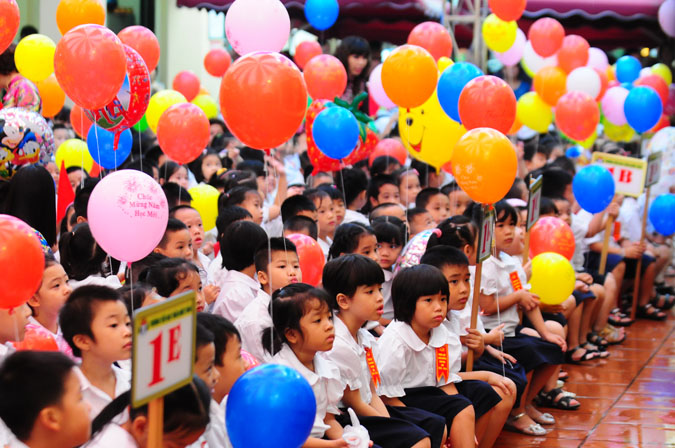  Vừa bắt đầu năm học mới một số cơ sở gi&aacute;o dục đ&atilde; bị ''tố'' lạm thu. Ảnh: Giaoduc.net