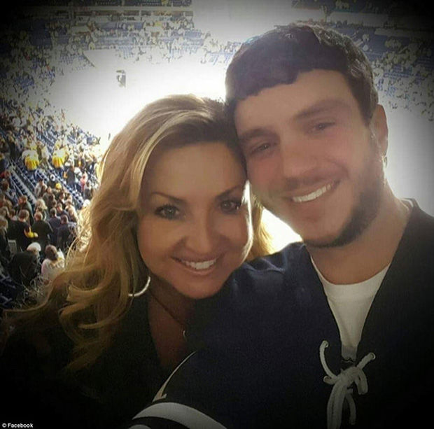 Sonny Melton v&agrave; vợ, chị Heather Melton. Ảnh: Facebook