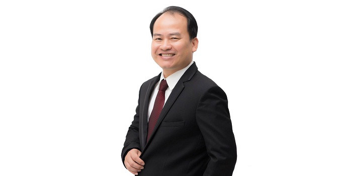  Doanh nh&acirc;n L&acirc;m Minh Ch&aacute;nh cho rằng &ocirc;ng Ho&agrave;ng Khải n&ecirc;n trả lại 80% tiền kiếm được cho x&atilde; hội. Ảnh: Bizlive