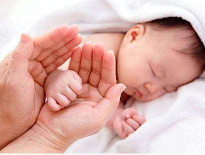  Cần ch&uacute; &yacute; đến những biểu hiện của trẻ khi bị bệnh