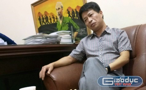  &Ocirc;ng Nguyễn Thế Mỹ, Hiệu trưởng Trường trung học cơ sở V&acirc;n Nội vừa bị kỷ luật khiển tr&aacute;ch. Ảnh: Xu&acirc;n Quang.