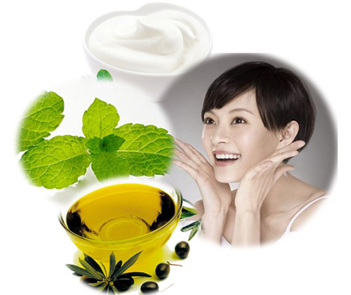 K&ecirc;́t hợp lá bạc hà với d&acirc;̀u &ocirc; liu và sữa chua đ&ecirc;̉ dưỡng trắng da toàn th&acirc;n hi&ecirc;̣u quả nh&acirc;́t