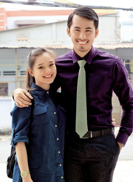 Mối t&igrave;nh đẹp như mơ của Duy Nh&acirc;n với c&ocirc; g&aacute;i Huế Kiều Oanh 