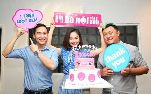 &lsquo;Em l&agrave; b&agrave; nội của anh&rsquo; v&agrave; những l&yacute; do đạt doanh thu khủng