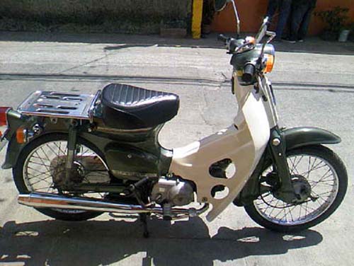 Si&ecirc;u xe huyền thoại, cub 50, Super Cub 50, H&agrave;ng b&atilde;i r&aacute;c