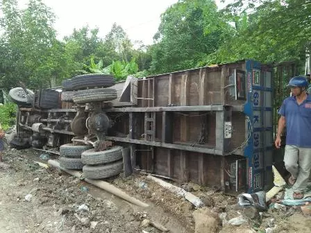 Hiện vụ tai nạn giao thông chết người đang được công an huyện Cái Bè tiếp tục điều tra, làm rõ
