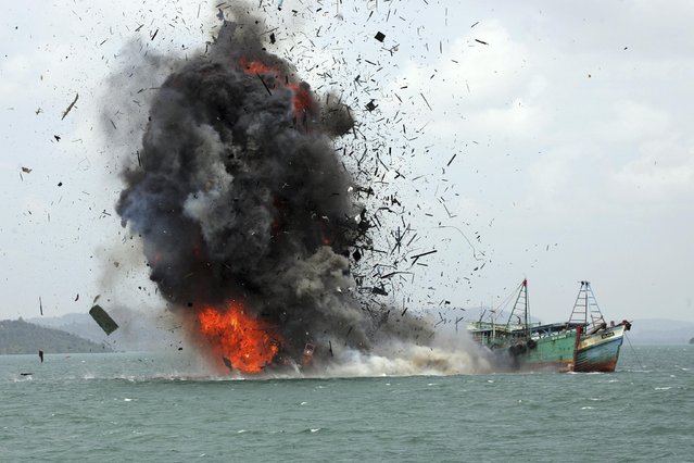 Indonesia bắt giữ 29 t&agrave;u c&aacute; nước ngo&agrave;i trong th&aacute;ng 7