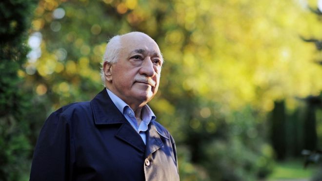 Thổ Nhĩ Kỳ cảnh b&aacute;o Mỹ kh&ocirc;ng n&ecirc;n hy sinh quan hệ song phương v&igrave; gi&aacute;o sĩ Hồi gi&aacute;o Fethullah Gulen