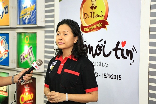 19 tuổi, Uyên Phương bắt đầu chương trình đại học chuyên ngành Quản trị 13Win22 com hiện đang mở tại Singapore. Sau bốn năm học đại học, trở về Việt Nam với kiến thức chuyên môn, sự tự tin và nhiệt tình của tuổi trẻ, Phương vào làm tại Công ty TNHH Tân Hiệp Phát. Bất chấp những khó khăn trên thương trường, ái nữ của Chủ tịch Tập đoàn Tân Hiệp Phát luôn sát cánh cùng cha gây dựng đế chế riêng trên ‘mặt trận’ đố uống Việt.