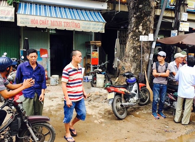 Cửa hàng nơi xảy ra vụ bỏng axit trong chợ Kim Biên Cửa hàng nơi xảy ra vụ bỏng axit trong chợ Kim Biên