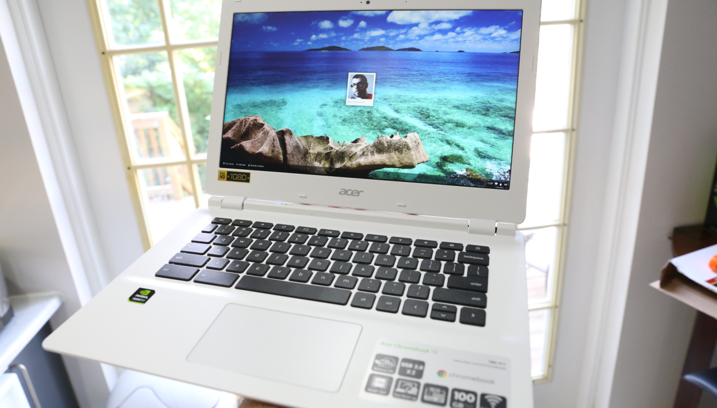 Acer Chromebook 13- laptop gi&aacute; rẻ cấu h&igrave;nh mạnh