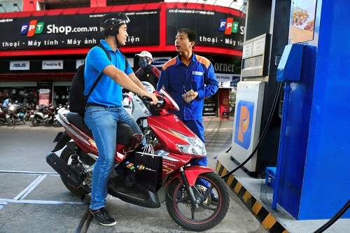 FPT tặng xăng cho người 13Win18 đa dạng khuyến mãi khi mua h&agrave;ng