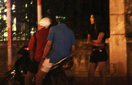 g&aacute;i b&aacute;n d&acirc;m ở h&agrave; nội