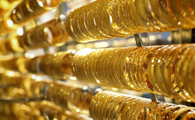 Gi&aacute; v&agrave;ng h&ocirc;m nay ng&agrave;y 1/12/2015 bất ngờ bật tăng sau chuỗi ng&agrave;y lao dốc th&ecirc; thảm