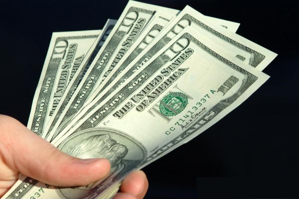 Tr&aacute;i với đ&agrave; tăng của gi&aacute; v&agrave;ng h&ocirc;m nay, tỷ gi&aacute; USD lại trượt dốc so với c&aacute;c đồng tiền chủ chốt kh&aacute;c