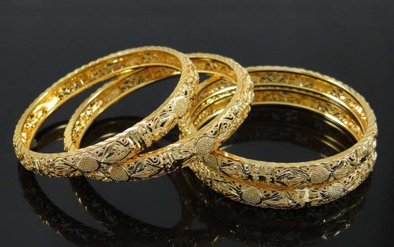Gi&aacute; v&agrave;ng h&ocirc;m nay ng&agrave;y 18/1/2016 tăng nhẹ trong bối cảnh gi&aacute; dầu v&agrave; gi&aacute; USD c&oacute; nhiều biến động