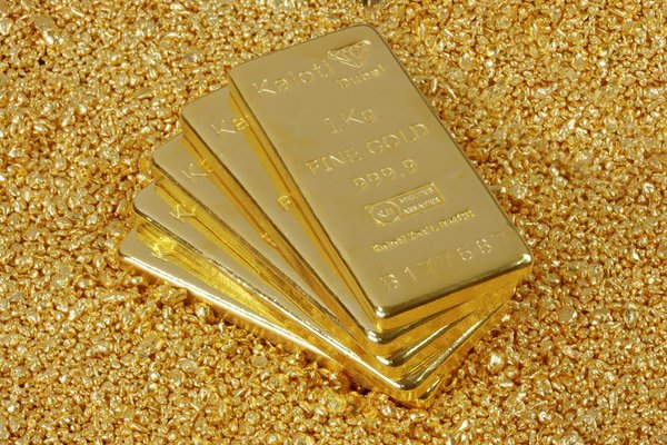 Tỷ lệ người muốn Anh ở lại EU tăng đ&atilde; lập tức k&eacute;o gi&aacute; v&agrave;ng đi xuống