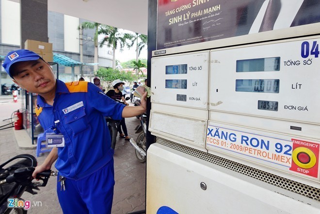 Gi&aacute; xăng h&ocirc;m nay đang ở mức 13.750/xăng RON 92 sau đợt điều chỉnh gần nhất v&agrave;o ng&agrave;y 18/2 vừa qua