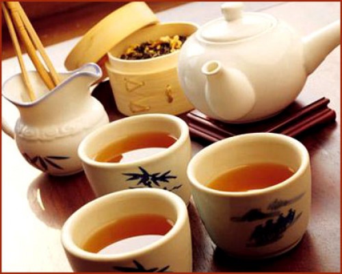 Tr&agrave; cam thảo c&oacute; t&aacute;c dụng tuyệt vời đối với cơ thể