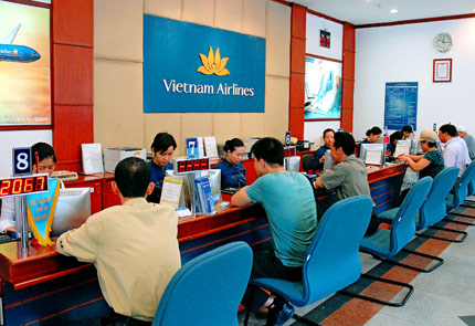 Khung trần gi&aacute; v&eacute; m&aacute;y bay hạng phổ th&ocirc;ng tr&ecirc;n c&aacute;c chặng bay nội địa sẽ giảm
