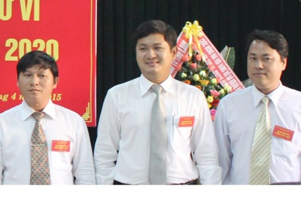 Gi&aacute;m đốc sở tuổi 30