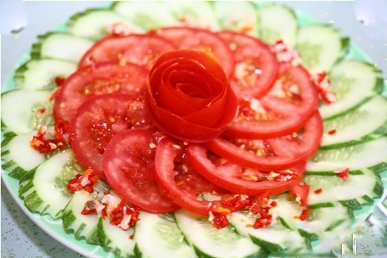 giảm c&acirc;n hiệu quả với c&agrave; chua 