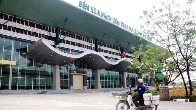 Bến xe 130 tỷ bỏ hoang