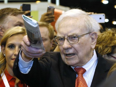 Warren Buffet, Goldman Sachs, George W. Bush, thị trường tiền tệ, ng&agrave;nh t&agrave;i ch&iacute;nh