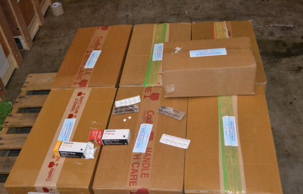 Hải quan T&acirc;n Sơn Nhất S&acirc;n bay quốc tế T&acirc;n Sơn Nhất, thuốc g&acirc;y nghiện, danh mục cấm