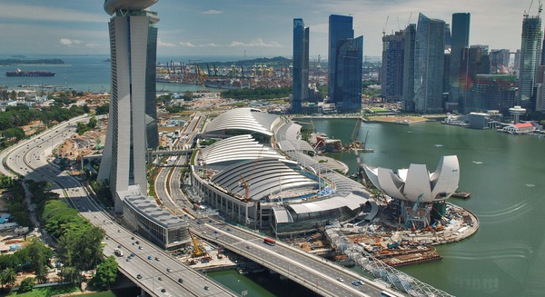 &ocirc;ng L&yacute; Quang Diệu, Kinh tế Singapore, M&ocirc; h&igrave;nh, ph&aacute;t triển ch&acirc;u &Aacute;, quốc đảo sư tử, thi&ecirc;n t&agrave;i