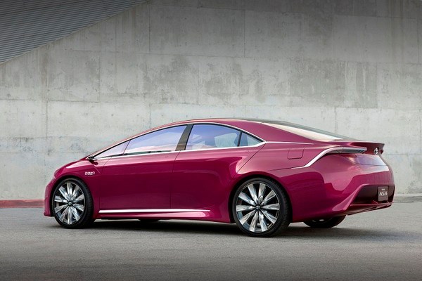 Mẫu xe Prius 2015, Toyota, hybrid, tiết kiệm nhi&ecirc;n liệu