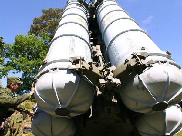 Hệ thống t&ecirc;n lửa S-300, t&ecirc;n lửa của nga, t&ecirc;n lửa s300, qu&acirc;n đội Belarus, t&ecirc;n lửa đất đối kh&ocirc;ng