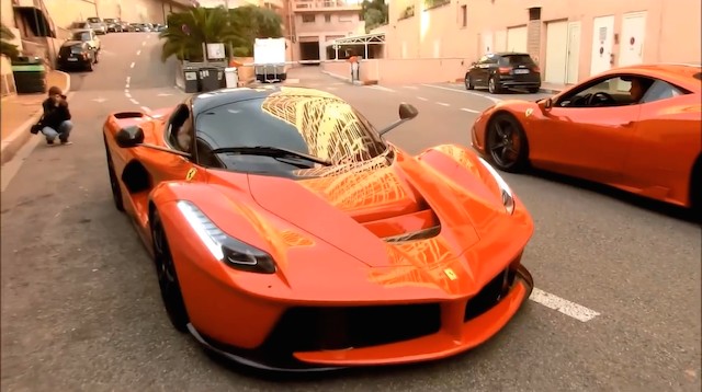 Ferrari 458 Speciale và LaFerrari ở Monaco, Pháp.