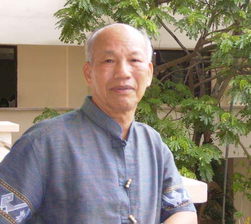 Giáo sư Lê Ngọc Canh là giáo sư già nhất Việt Nam năm 2014 Giáo sư Lê Ngọc Canh là giáo sư già nhất Việt Nam năm 2014