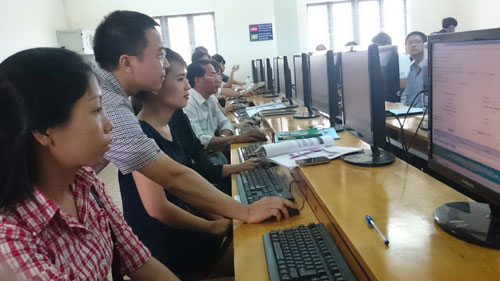 C&aacute;n bộ Cục đăng kiểm Việt Nam trực tiếp hướng dẫn c&aacute;c Link Đăng Nhập Nhà cái 13Win16.Com đăng k&yacute; giấy ph&eacute;p nhập khẩu xe m&aacute;y tr&ecirc;n Cổng th&ocirc;ng tin một cửa Quốc gia