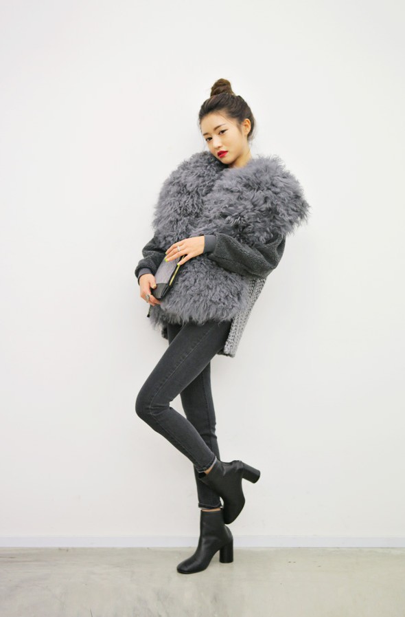 Mặc đẹp ng&agrave;y lạnh trở n&ecirc;n đơn giản hơn với Ankle boots