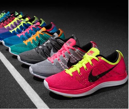 Ph&acirc;n biệt gi&agrave;y Nike thật v&agrave; giả, đ&ocirc;i khi kh&ocirc;ng dựa v&agrave;o chất lượng gi&agrave;y, m&agrave; dựa v&agrave;o uy t&iacute;n của người b&aacute;n