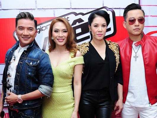 4 huấn luyện vi&ecirc;n quyền lực của Giọng H&aacute;t Việt 2015